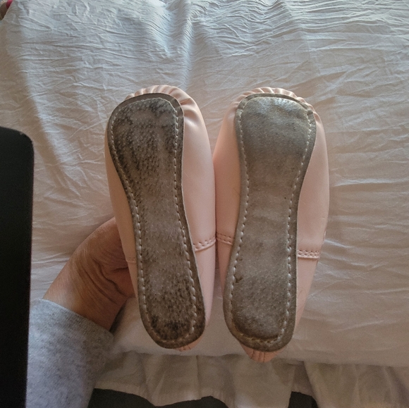 Danskin Ballet shoes - Picture 8 of 11